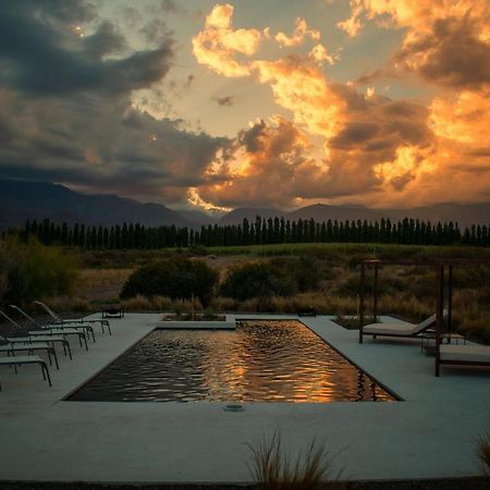 Alpasion Lodge Тунуян Экстерьер фото